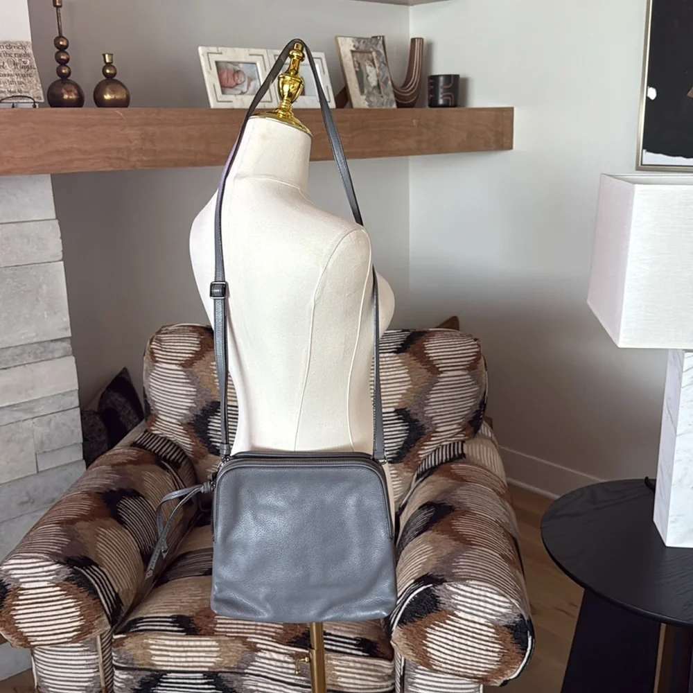 Banana Republic Double Pouch Crossbody